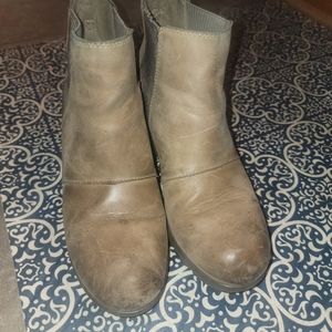 Sorel Joan of arc chelsea